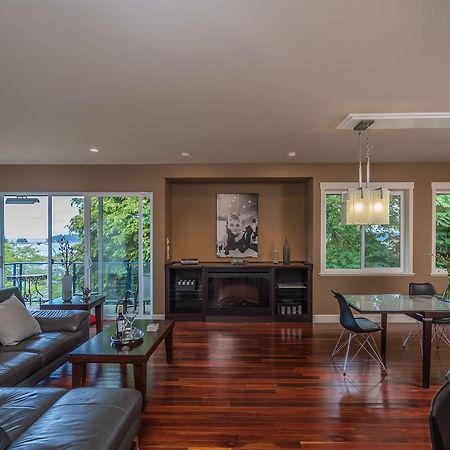 Luxury Penthouse Downtown Nanaimo Apartment Luaran gambar