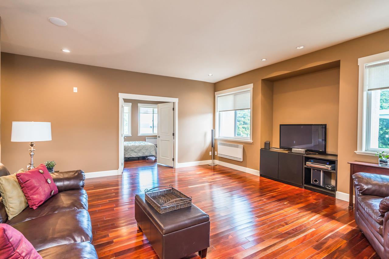 Luxury Penthouse Downtown Nanaimo Apartment Luaran gambar